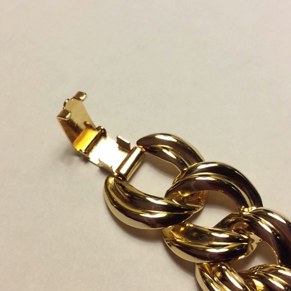 Gold Bracelet - Picture 5 of 7